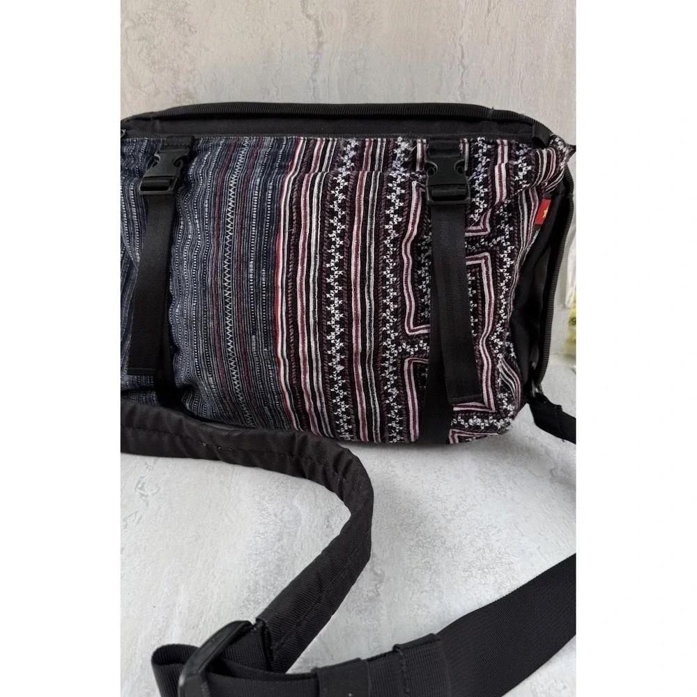 Ethnotek Somanya Unisex Sling Messenger Crossbody Bag Black White Red #769
